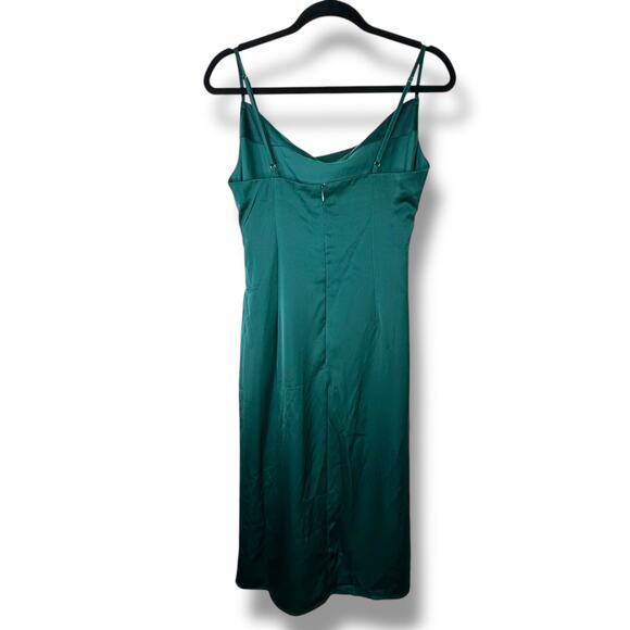 Lulus NWOT Hollywood Woman Forest Green Satin Cowl Neckline Midi Dress Medium - Picture 8 of 10
